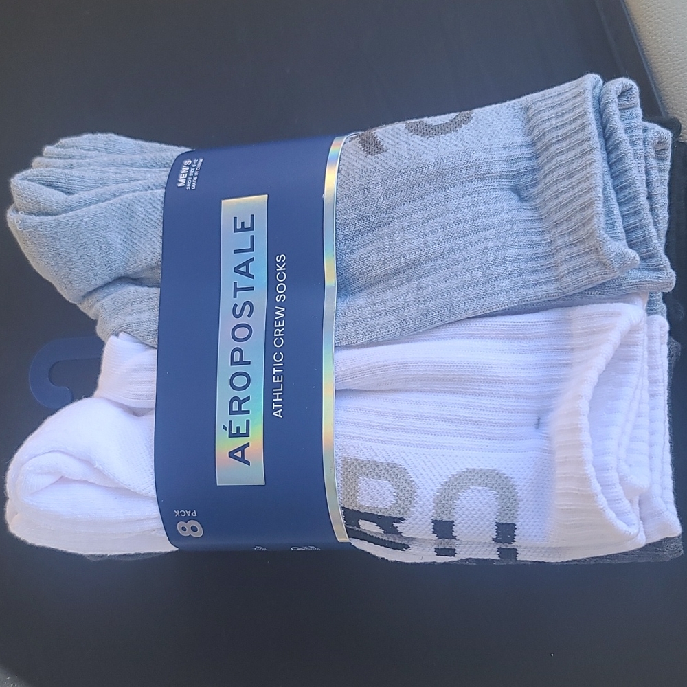 COPY - Men Aeropostale Crew Socks Black White Gray BN 8 Pack